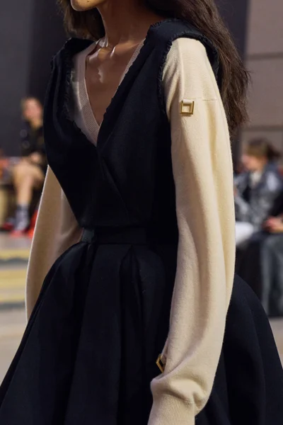 Look 52